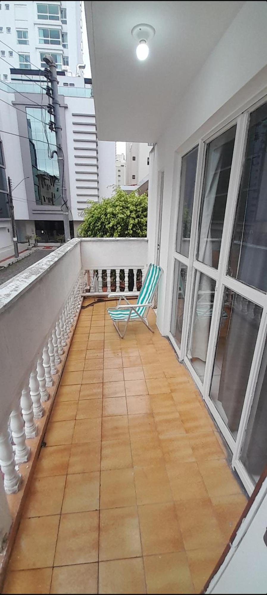 Pousada Cafe Com Margarida 150 Metros Do Mar Rua Do Calcadao Da Central Balneario Camboriu Dış mekan fotoğraf